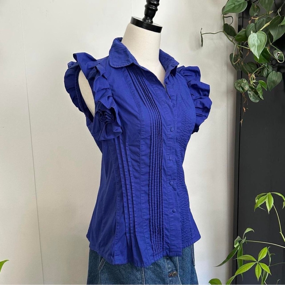 BCBG Maxazria Royal Blue Ruffle Sleeve Pleated Front Blouse Top Size 4 Y2K